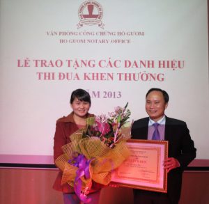 Lễ trao tặng các danh hiệu thi đua khen thưởng 2013 của VPCC Hồ Gươm